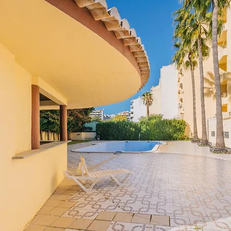 Perola De - T1 Apartment *